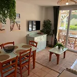 Apartment Sur Mer, 6 Couchages, Piscine Et Terrasse Soulac-sur-Mer