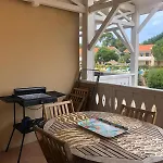 Sur Mer, 6 Couchages, Piscine Et Terrasse Apartment