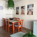 Apartment Sur Mer, 6 Couchages, Piscine Et Terrasse *